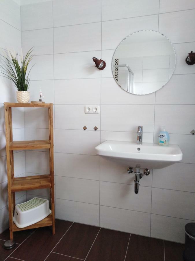 No.10 Apartment *
